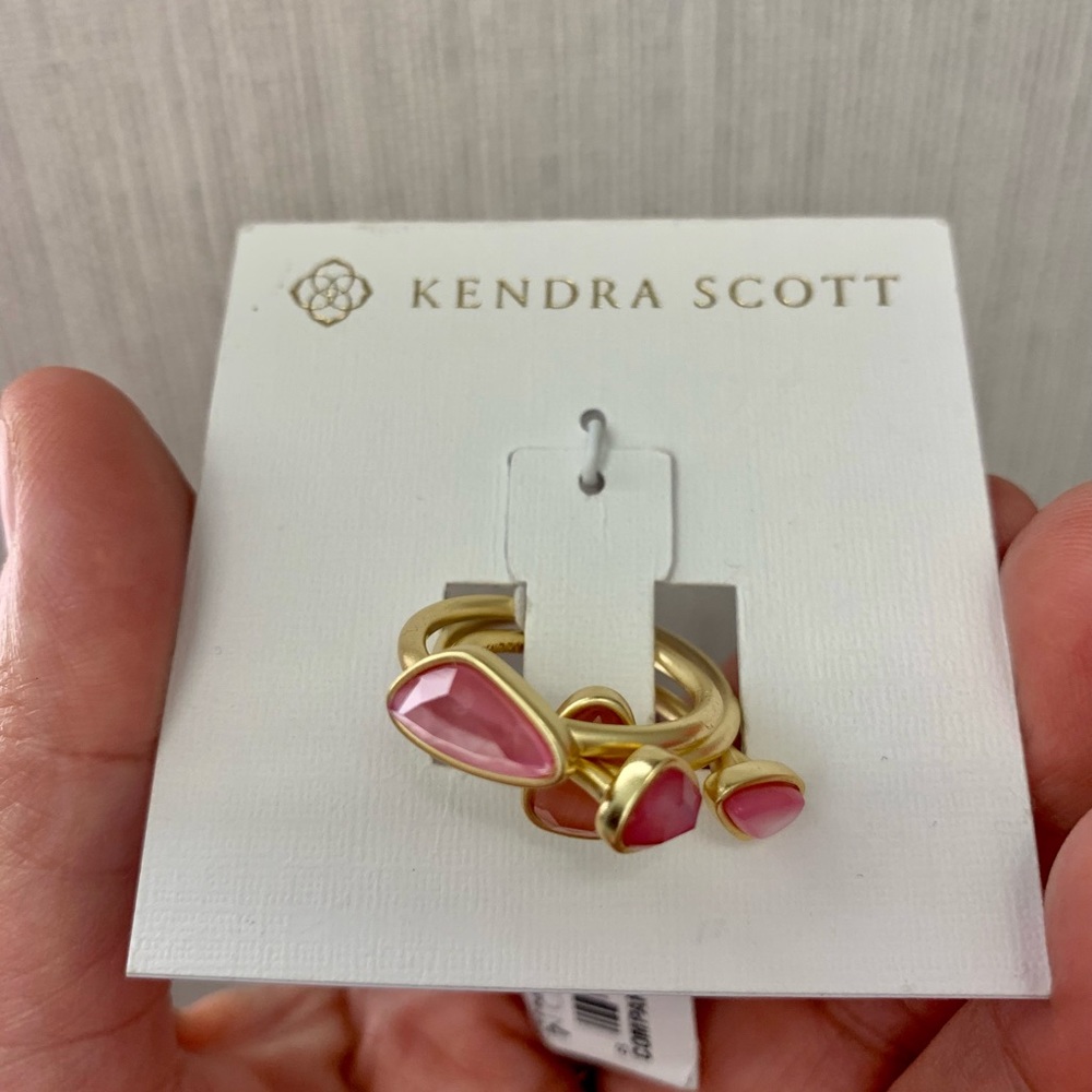 KENDRA SCOTT Ivy Ring Set pink - Picture 7 of 11